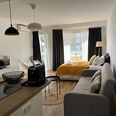 By Meatina Apartment Torremolinos